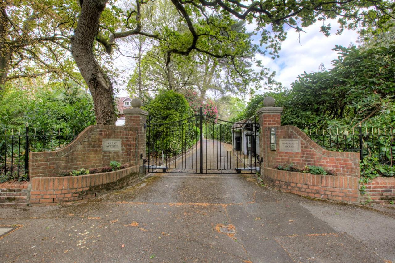 Luxury 3 Bedroom Apartment Close To Beach, Bournemouth & Meyrick Park المظهر الخارجي الصورة